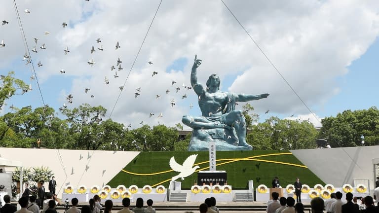 Des survivants et une poignée de dignitaires étrangers participent à la commémoration de l'anniversaire du bombardement atomique de Nagasaki le 9 août 2021 (photo d'illustration)