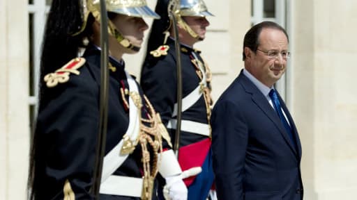 François Hollande sur le perron de l'Elysée