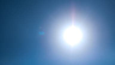 ILLUSTRATION - Le soleil à Espedaillac, dans le Lot (France), le 11 aout 2025. (Photo d'illustration)