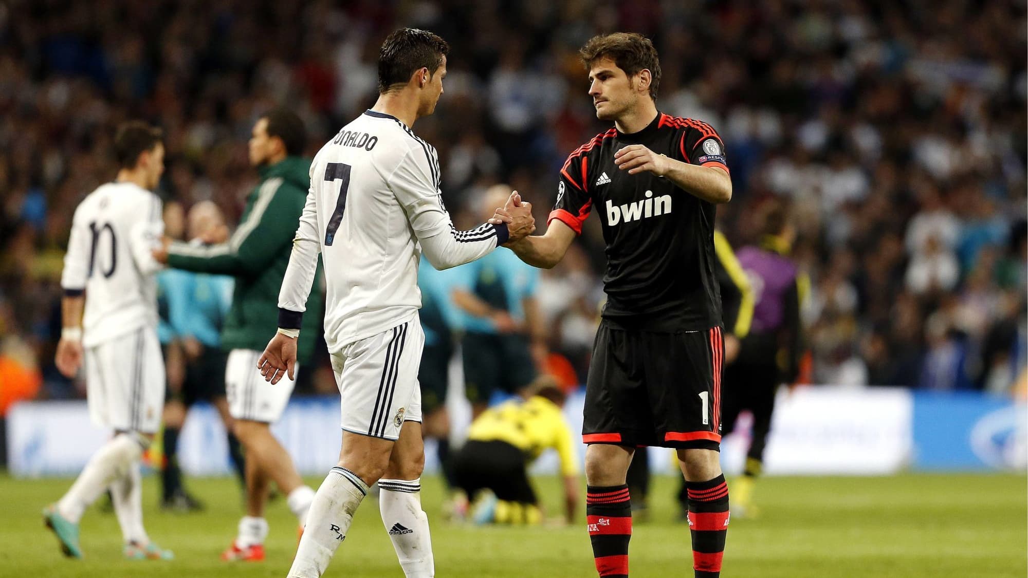 Casillas defends his former teammate