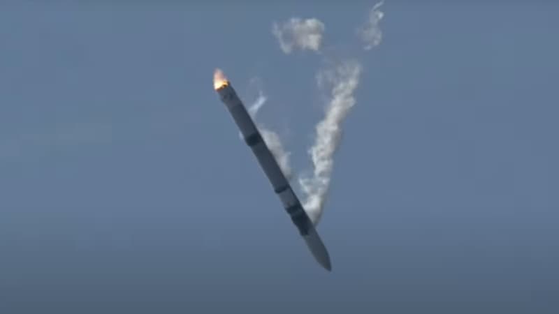 La fusée Spectrum d'Isar Aerospace s'écrasant après son décollage en Norvège, le 30 mars 2025.