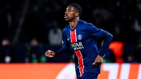 Ousmane Dembélé avec le maillot du PSG, à Paris le 7 mai 2025