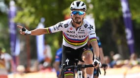 Julian Alaphilippe, double champion du monde en titre
