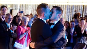 Vincent et Bruno sont entrés dans l'Histoire mercredi 29 mai 2013 à 18h en devenant les premiers mariés homosexuels de France.