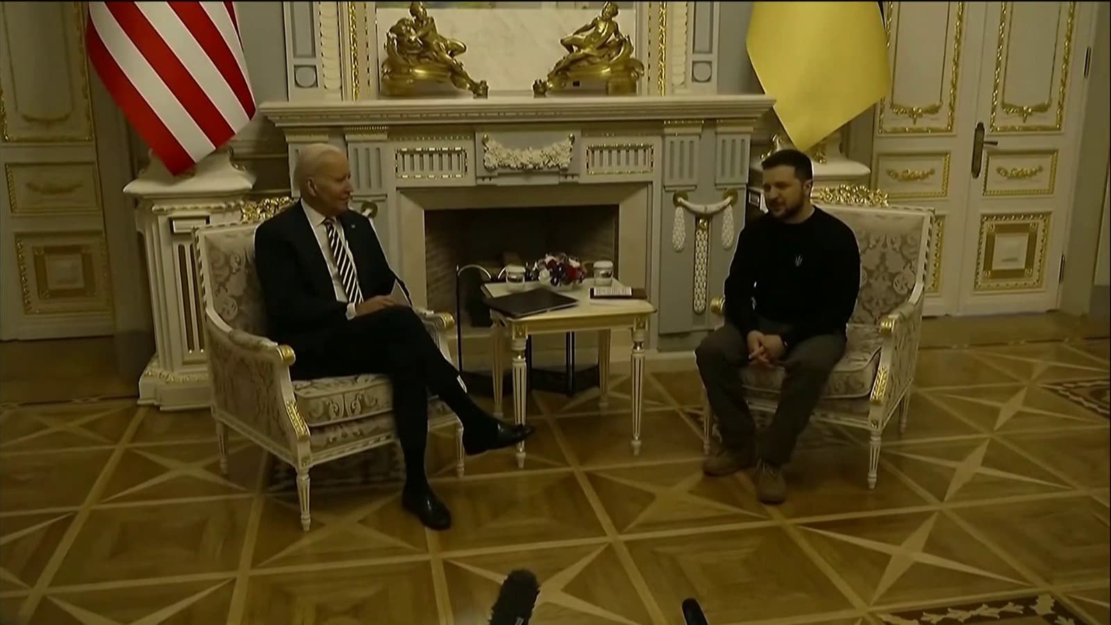 Joe Biden et Volodymyr Zelensky à Kiev, le 20 février 2023.