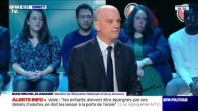 Sorties scolaires: Blanquer préfère qu'une mère accompagnatrice ne porte pas le voile car "il n'est pas souhaitable dans notre société"