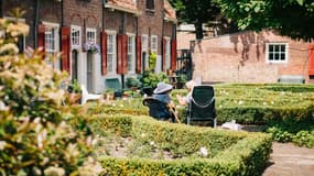 Entre la maison et l'Ehpad, des habitats partagés pour seniors