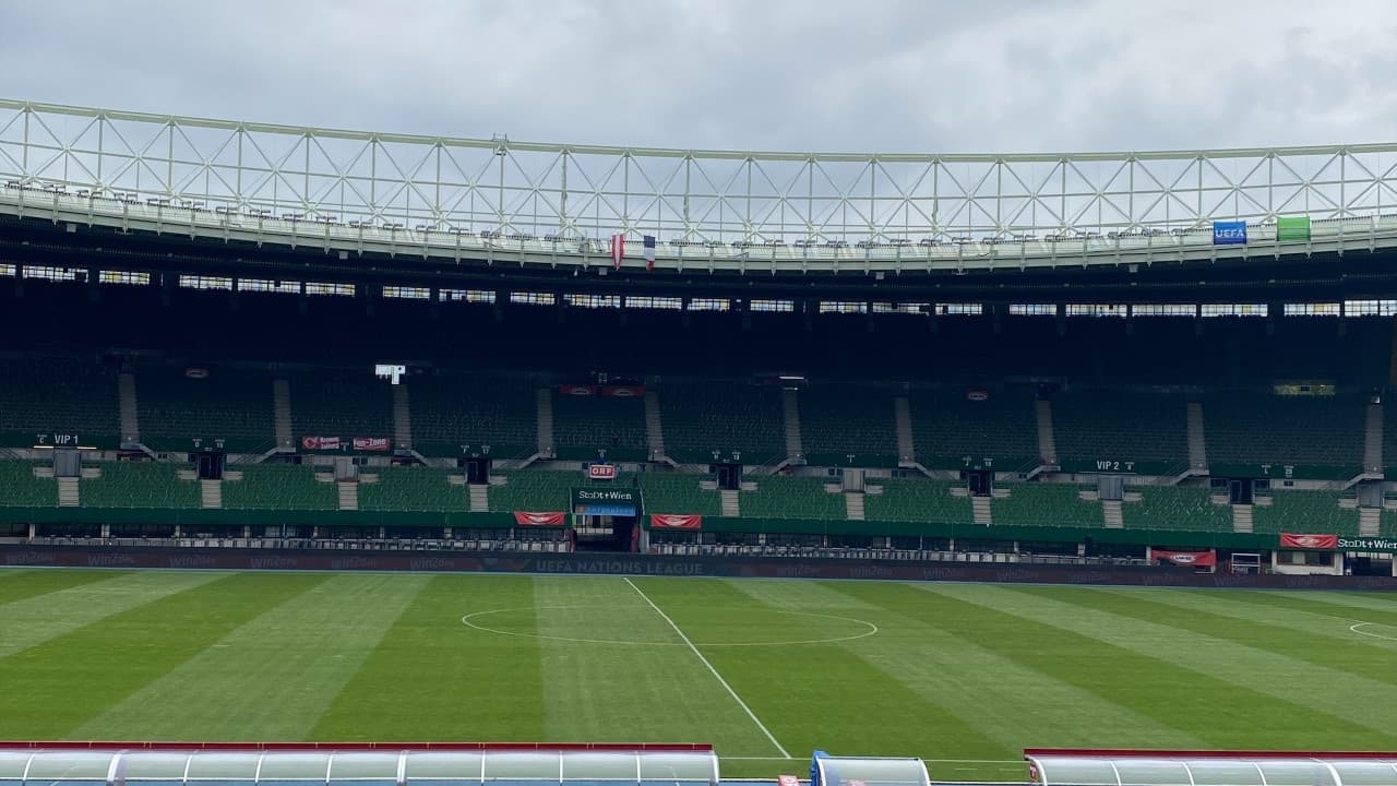 La pelouse du Ernst Happel Stadium en Autriche, le 9 juin 2022 La pelouse du Ernst Happel Stadium en Autriche, le 9 juin 2022