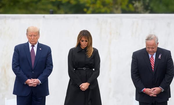 Donald Trump et son épouse Melania Trump ce 11 septembre 2020 lors des cérémonies du 11-Septembre 2001. Donald Trump et son épouse Melania Trump ce 11 septembre 2020 lors des cérémonies du 11-Septembre 2001.