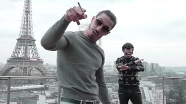 Le duo de rappeurs PNL dans le clip de leur morceau "DA", dévoilé en avril 2016.