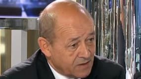 Jean-Yves Le Drian va présenter dans les prochains jours le nouveau Livre blanc de la défense