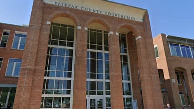 À l'issue de son procès à Fairfax, une femme a été condamnée à 78 ans de prison pour le meurtre de ses deux filles, le 22 septembre 2023.
