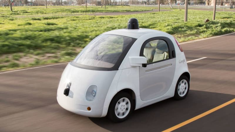 La Californie veut durcir sa législation avant l'utilisation par le grand public de véhicules autonomes comme la Google Car.