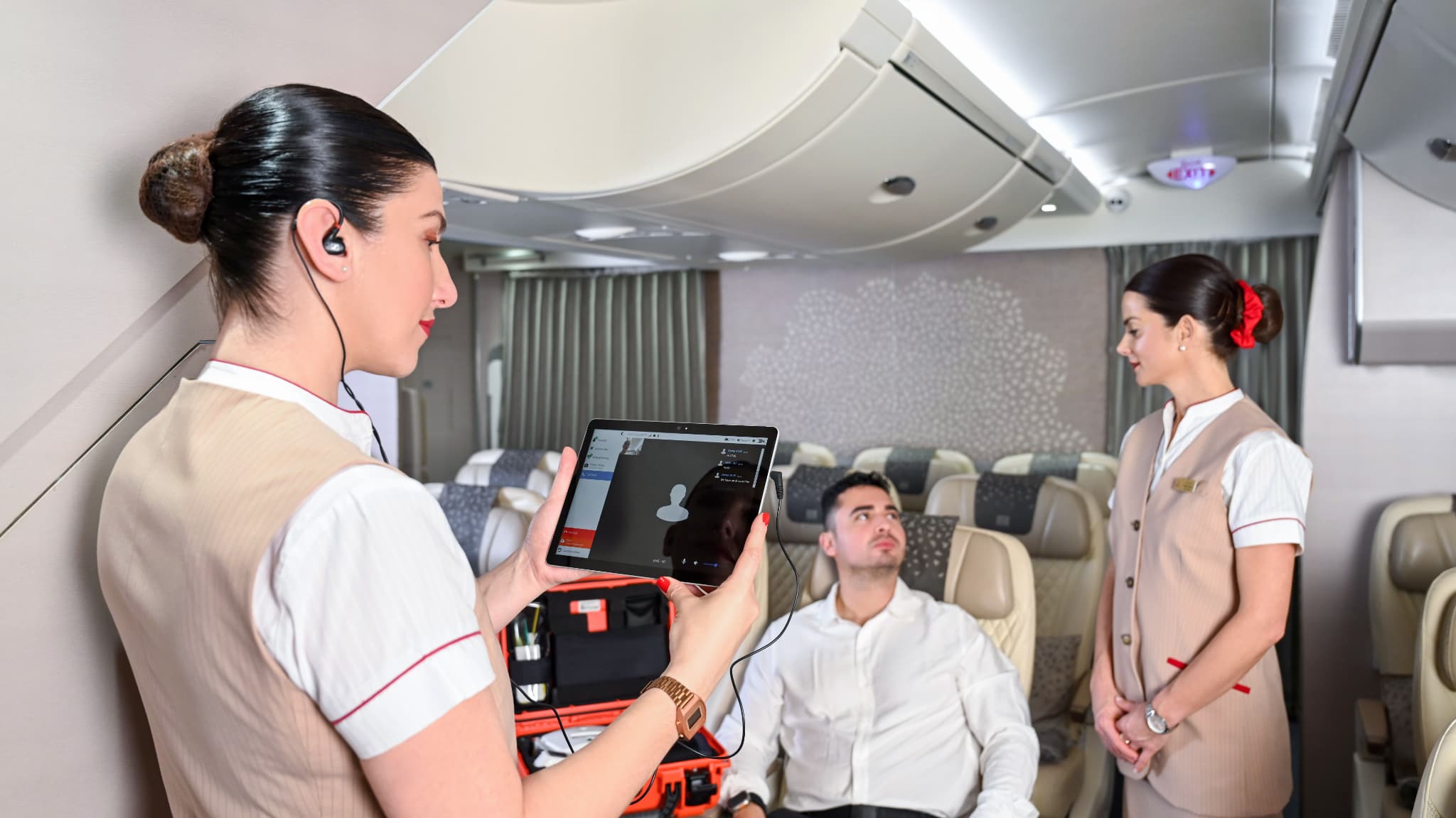 Le dispositif de télémédecine embarquée et connectée chez Emirates
