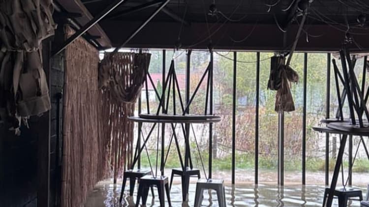 Le restaurant La Grenouillère a été inondé ce samedi 11 novembre 2023 dans le Pas-de-Calais. Le restaurant La Grenouillère a été inondé ce samedi 11 novembre 2023 dans le Pas-de-Calais.