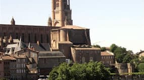 L'Unesco a inscrit la Cité épiscopale d'Albi sur la Liste du patrimoine mondial. Le périmètre retenu comprend notamment la cathédrale Sainte-Cécile, le palais de la Berbie, qui abrite le musée Toulouse-Lautrec, l'église Saint-Salvi et son cloître, le Pont