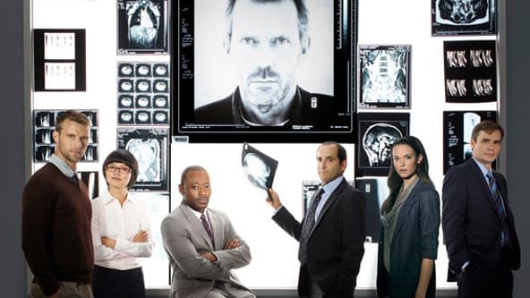 "Dr House", la plus célèbre série produite par Universal ces dernières années, reste chez TF1