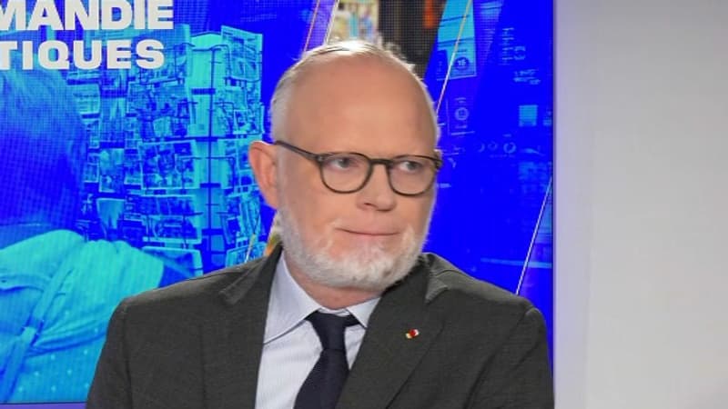 Édouard Philippe "reconnaissant" des "témoignages de sympathie" reçus après ses propos sur son alopécie