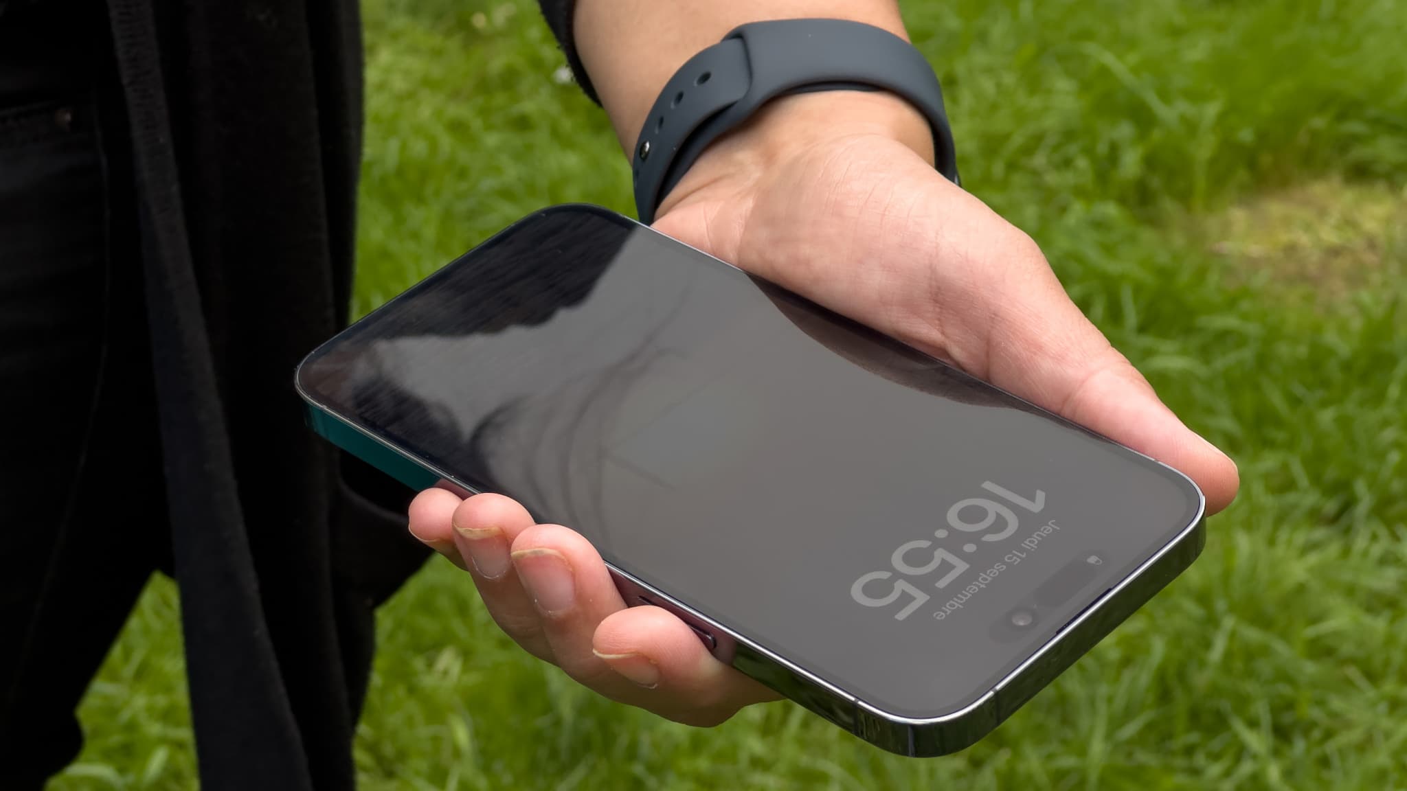 L'écran de l'iPhone 14 Pro s'enrichit de la technologie Always-on pour se mettre en veille.
