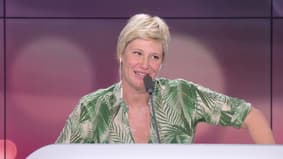 "Vous savez quoi? Je vous ai aimés": l'"au revoir" émouvant de Maïtena Biraben aux auditeurs de RMC