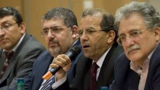 Des membres du Conseil français du culte musulman (CFCM) et son président, Mohammed Moussaoui (micro).