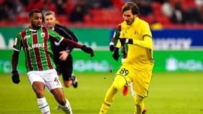 Yann M'Vila avec le Rubin Kazan lors de la saison 2016-17