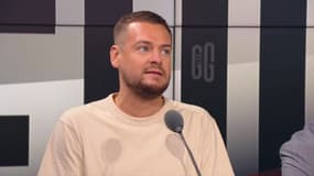 L'influenceur Jeremstar sur le plateau des Grandes Gueules le 29 septembre 2025