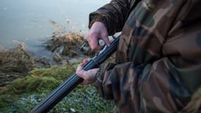 Le chasseur, qui participait à une battue au sanglier dans le Tarn, a été mortellement touché à la poitrine.