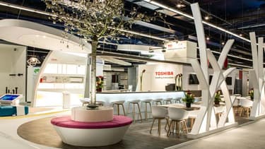 Toshiba estime que le luminaire de demain sera un objet communicant, c'est ce qu'il met en avant au salon le Light + Building du 15 au 22 avril