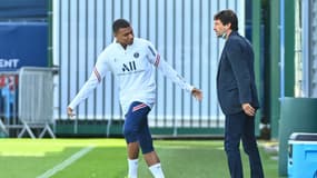 Kylian Mbappé et Leonardo au Camp des Loges, le 28 août