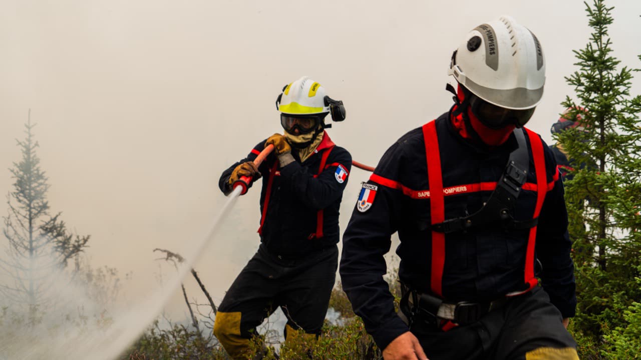 Photo des pompiers français parti prêter main-forte aux Canadiens en août 2023. Photo des pompiers français parti prêter main-forte aux Canadiens en août 2023.