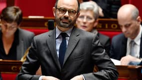 "On ne me fera jamais croire que les réseaux sociaux seraient des espaces hors-sol", a déclaré Edouard Philippe ce lundi.