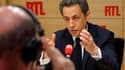 Invité de RTL, Nicolas Sarkozy a récusé l'étiquette de "président des riches" qui lui est accolée par ses détracteurs depuis le tout début de son quinquennat et riposté en évoquant les relations de François Hollande avec des personnalités de la finance. /