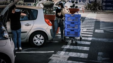 Lors de la 7e semaine de confinement, les prix moyens en rayons étaient en nette hausse, alors que les ruptures de stocks se réduisaient, selon l'UFC-Que Choisir