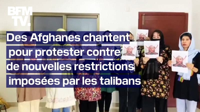 Des Afghanes chantent pour protester contre une nouvelle loi interdisant aux femmes de faire entendre leur voix en public