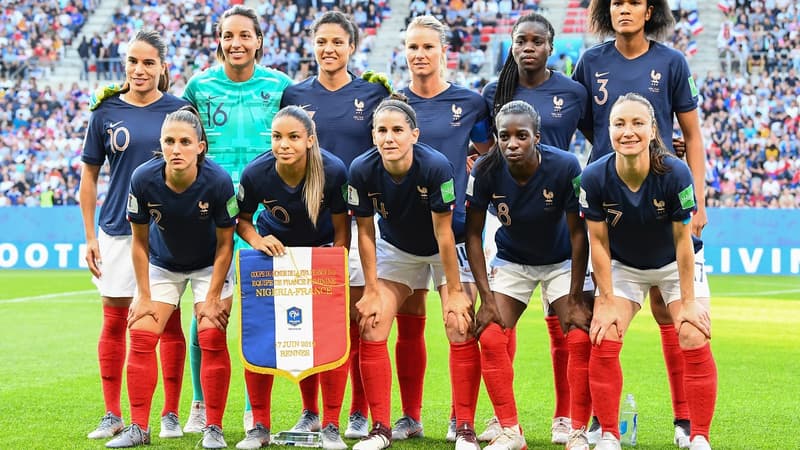 L'équipe de France jouera face au Brésil ce dimanche pour l'un des chocs des huitièmes. De quoi arranger le diffuseur TF1. 