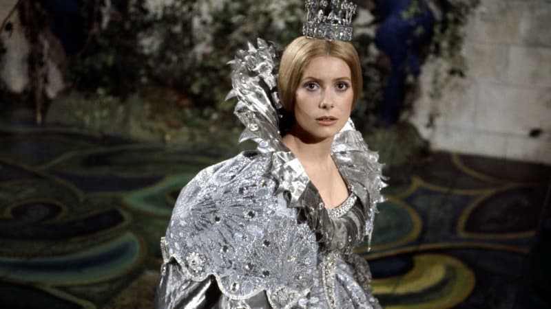 Catherine Deneuve dans "Peau d'âne" de Jacques Demy