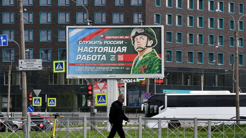 Immolation, incendies, fusillades... La laborieuse mobilisation russe est-elle un cas unique?