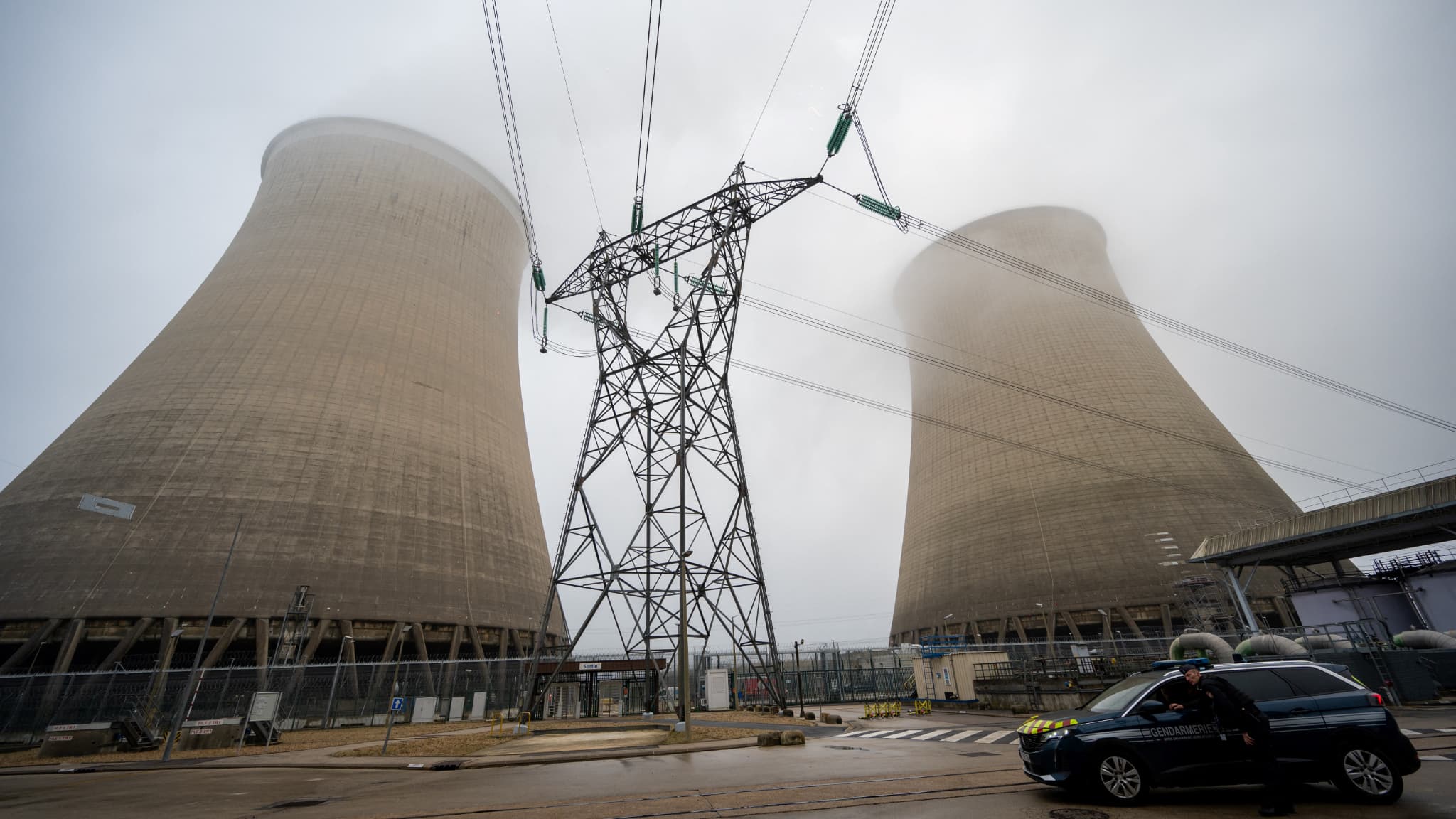 LES SALARIÉS DE LA CENTRALE NUCLÉAIRE DE NOGENT-SUR-SEINE MOBILISÉS CE MARDI POUR UNE HAUSSE DES SALAIRES