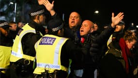 La police craint des attroupements de supporters en Premier League