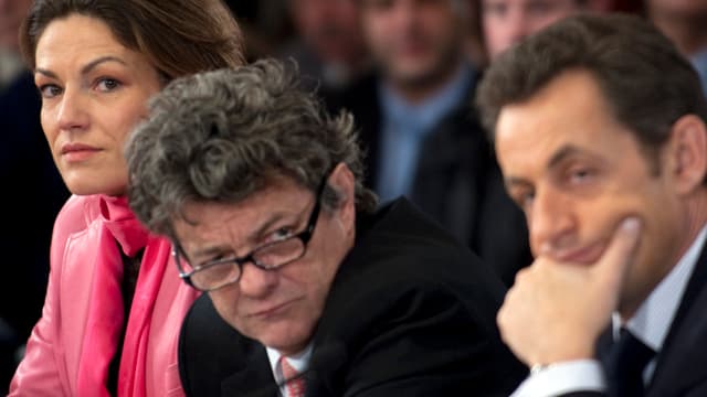 Entouré du président de la République, Nicolas Sarkozy, et de Chantal Jouanno, avec qui il a collaboré au ministère de l’Ecologie, Jean-Louis Borloo est dans les petits papiers du ministère des Sports pour venir soutenir la candidature française aux Jeux
