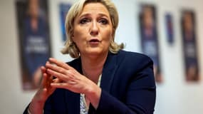 Marine Le Pen en conférence de presse le 14 juin 2017