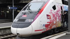 L'Océane, le nouveau TGV reliant Paris à Bordeaux, le 11 décembre 2016 après son voyage inaugural.