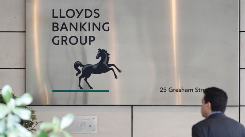 Lloyds Banking Group a racheté HBOS en 2008.