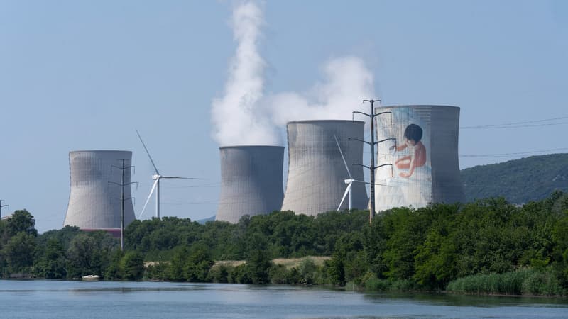 Relance massive du nucléaire mais coup de frein sur l'éolien terrestre et le solaire: le gouvernement modifie sa stratégie énergétique face à une consommation électrique qui stagne