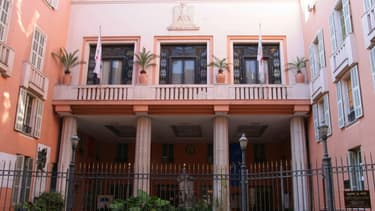 La façade de la mairie de Nice, où le mariage prévu lundi 23 mars 2015 a été suspendu par le parquet.