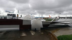 Vue des dégâts à l'aéroport Jorge Newbery (Aeroparque) suite à une violente tempête qui a frappé Buenos Aires, le 17 décembre 2023. 