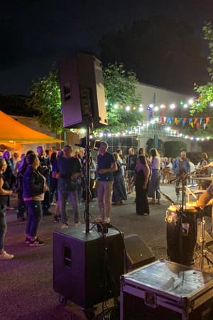 "C'est du temps, de l'argent, et beaucoup de travail": la lente extinction des fêtes de village