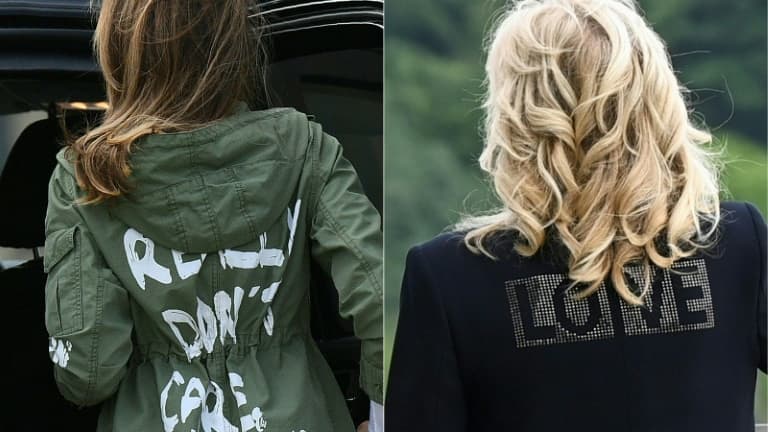 Montage photos du 10 juin 2021 de Melania Trump (g) et du message au dos de sa veste "I really don't care, do u?" (Je m'en fiche complètement, et vous?), le 21 juin 2018 à la base d'Andrews Air Force et de la Première dame Jill Biden (d) portant le message "Love" au dos de sa veste, le 10 juin 2021 à Carbis Bay Montage photos du 10 juin 2021 de Melania Trump (g) et du message au dos de sa veste "I really don't care, do u?" (Je m'en fiche complètement, et vous?), le 21 juin 2018 à la base d'Andrews Air Force et de la Première dame Jill Biden (d) portant le message "Love" au dos de sa veste, le 10 juin 2021 à Carbis Bay