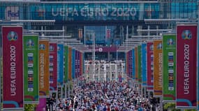 L'UEFA étudie la possibilité d'organiser un Euro à 32 équipes